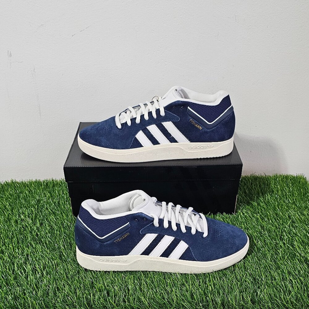 adidas Tyshawn Mid - Collegiate Navy / White - Men's Size 12 - JR9498